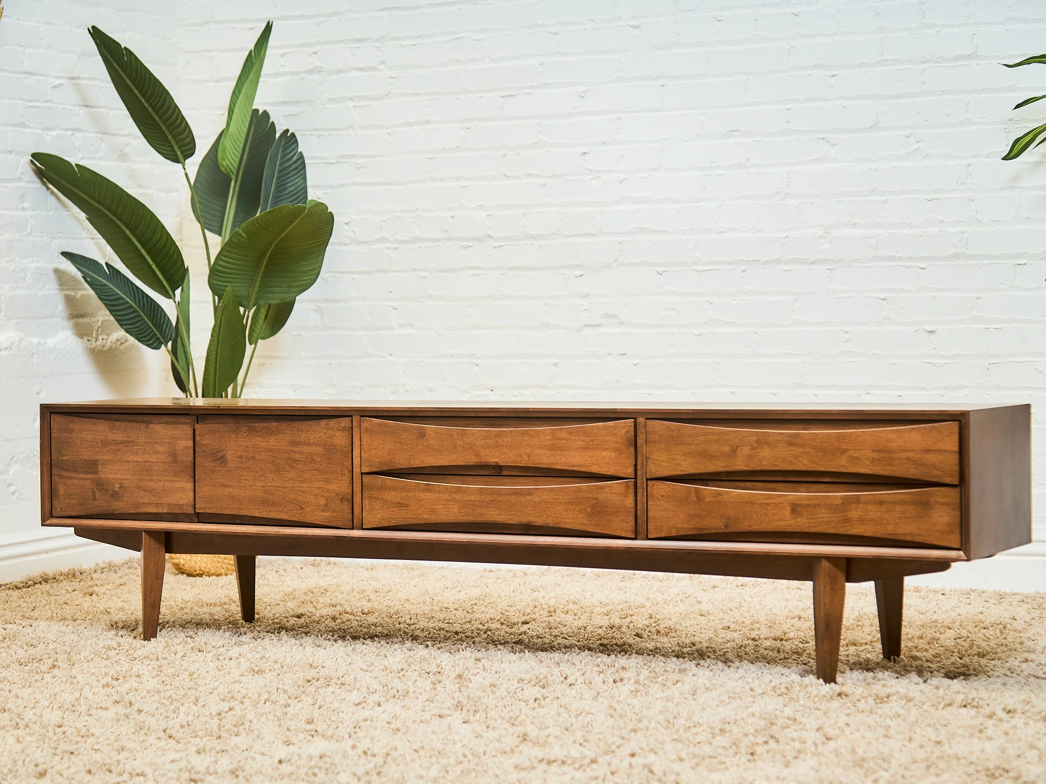 Solis Low Profile Credenza - Image 8