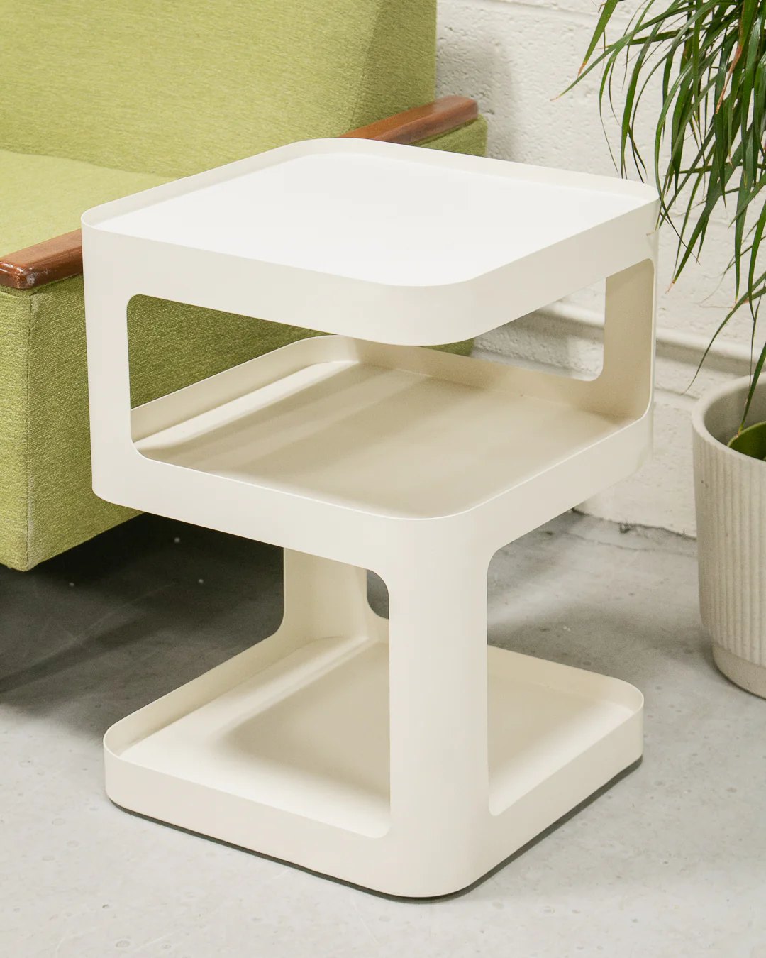 Space Age Side Table - Image 2