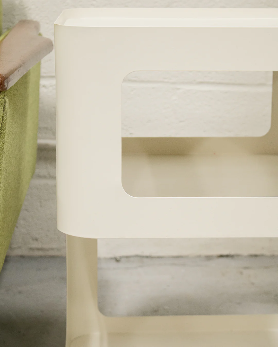 Space Age Side Table - Image 7